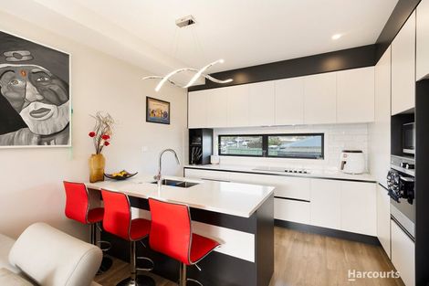 Photo of property in 2/5 Ayr Road, Pakuranga, Auckland, 2010