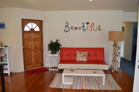 Photo of property in 45 Kauri Grove, Coromandel, 3506