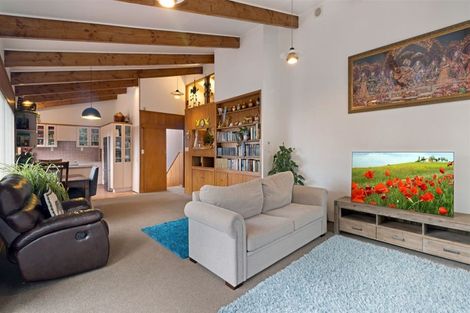 Photo of property in 151 Waimumu Road, Massey, Auckland, 0614