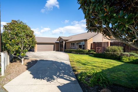 Photo of property in 24a Madison Street, Cambridge, 3434