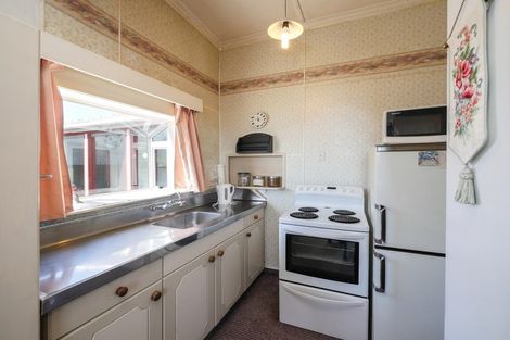 Photo of property in 45 Cutten Street, South Dunedin, Dunedin, 9012