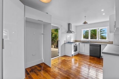 Photo of property in 12 Onewhero Road, Kaukapakapa, Warkworth, 0984