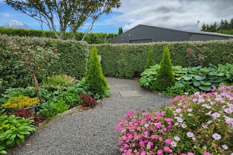 Photo of property in 1918 Egmont Road, Kaimiro, Inglewood, 4386