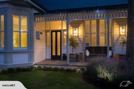 Photo of property in 84 Tomahawk Road, Andersons Bay, Dunedin, 9013