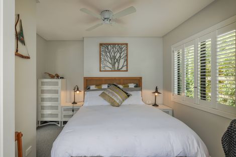 Photo of property in 15 Deeming Road, Okiato, Russell, 0272