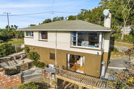 Photo of property in 42 Middleton Road, Kew, Dunedin, 9012