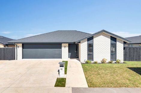 Photo of property in 11 Kimbrae Drive, Rototuna North, Hamilton, 3210