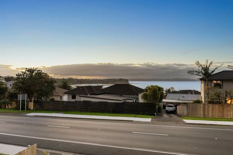 Photo of property in 937c Whangaparaoa Road, Manly, Whangaparaoa, 0930