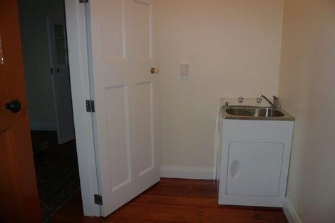 Photo of property in 22a Hautana Square, Woburn, Lower Hutt, 5010