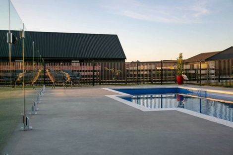 Photo of property in 26 Alan Livingston Drive, Cambridge, 3434