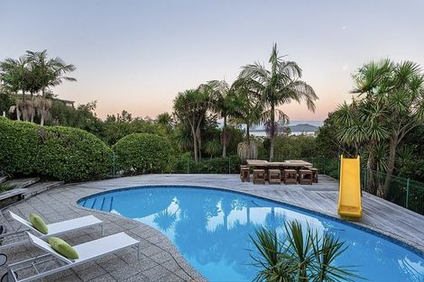 Photo of property in 105 East Coast Road, Castor Bay, Auckland, 0620