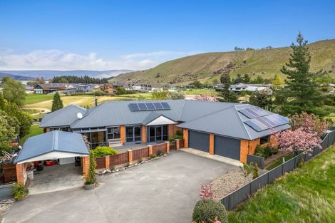 Photo of property in 4 Pisa Moorings Road, Mount Pisa, Cromwell, 9383