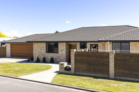 Photo of property in 14 Springswood Grove, Springlands, Blenheim, 7201