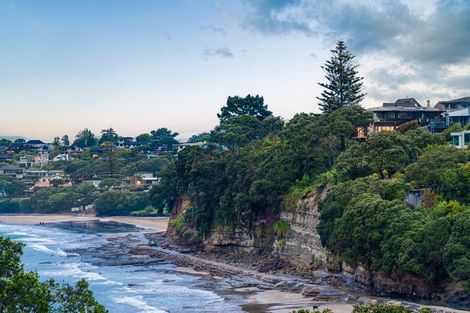 Photo of property in 7b Gulf Road, Murrays Bay, Auckland, 0630