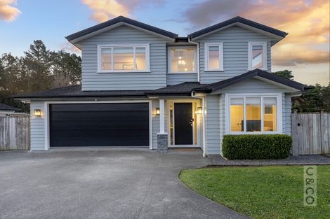 Photo of property in 11 Kahika Grove, Huapai, Kumeu, 0810