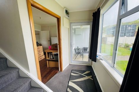 Photo of property in 56 Coates Street, Tawa, Wellington, 5028