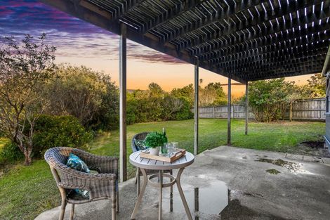 Photo of property in 26 Deerness Crescent, Algies Bay, Warkworth, 0920