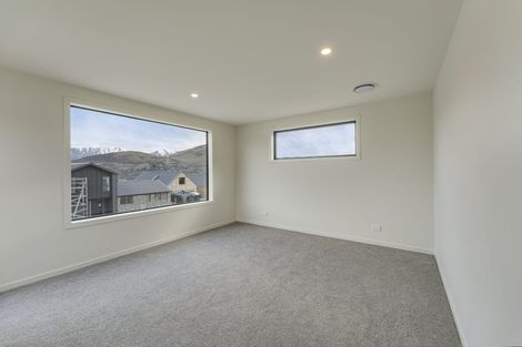 Photo of property in 104 Spur Ridge Rise, Jacks Point, 9371