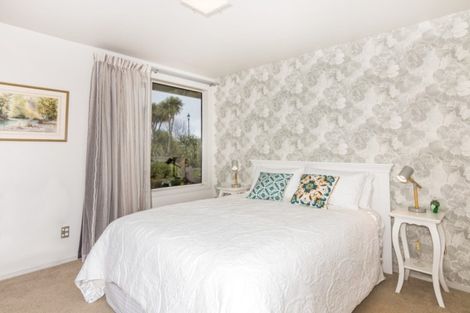 Photo of property in 94 Lisland Drive, Kinloch, Taupo, 3377