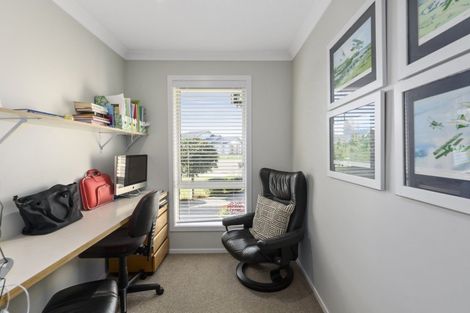 Photo of property in 18 Gladys Place, Levin, 5510