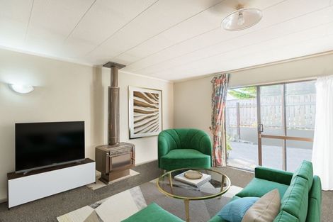 Photo of property in 25a Margaret Road, Raumati Beach, Paraparaumu, 5032