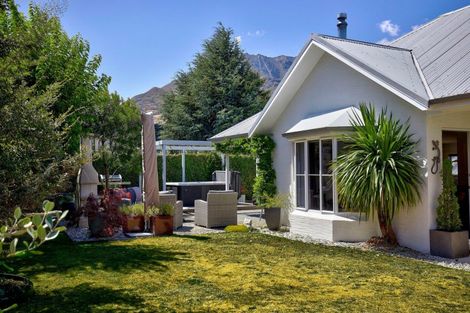 Photo of property in 5 Riverside Road, Frankton, Queenstown, 9300