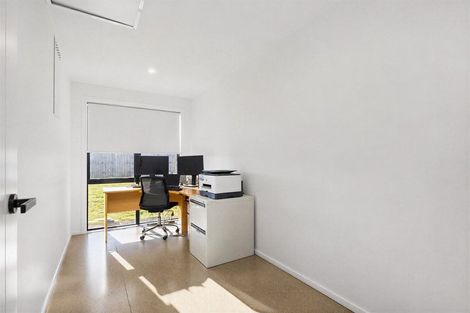 Photo of property in 5 Remutaka Lane, Carterton, 5713
