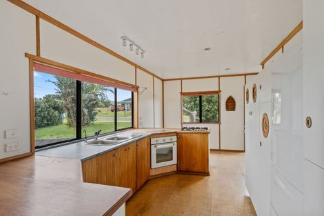 Photo of property in 8-10 Kelly Street, Baylys Beach, Dargaville, 0377