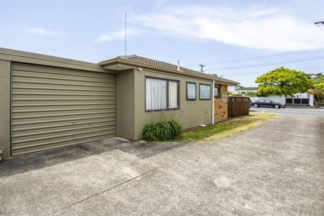 Photo of property in 1/37 Golf Road, Mount Maunganui, 3116