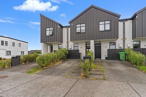 Photo of property in 21 Alliance Lane, Papakura, 2110
