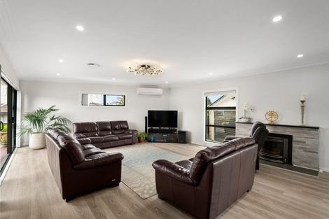 Photo of property in 15 Collie Street, Hillpark, Auckland, 2102