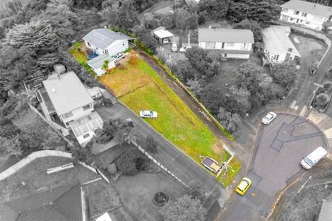 Photo of property in 15 Davis Grove, Wainuiomata, Lower Hutt, 5014
