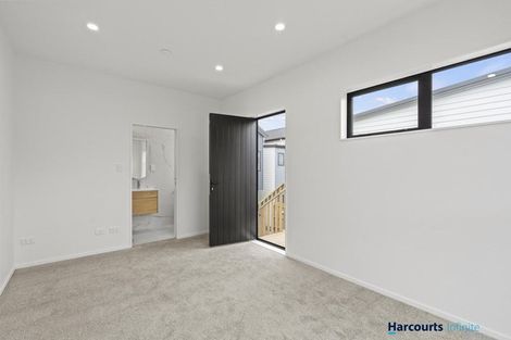 Photo of property in 32 Whare Kauri Road, Papakura, 2110