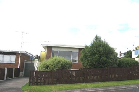 Photo of property in 1/5a Moore Street, Hillcrest, Auckland, 0627