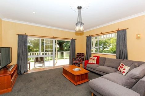 Photo of property in 298 Mountain Road, Lepperton, New Plymouth, 4373