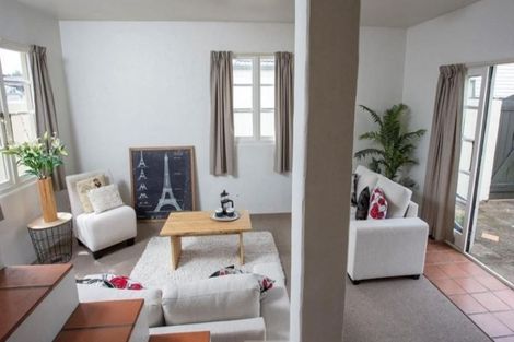 Photo of property in 11b Fort Street, Cambridge, 3434