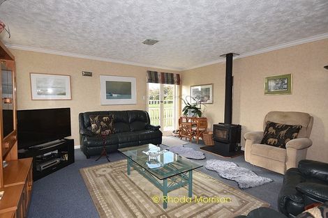 Photo of property in 1908 Paparoa Valley Road, Paparoa, 0571