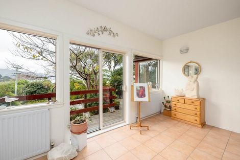Photo of property in 72 Main Road, Governors Bay, Lyttelton, 8971