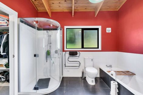 Photo of property in 55 Ngatoto Road, Tinopai, Matakohe, 0593