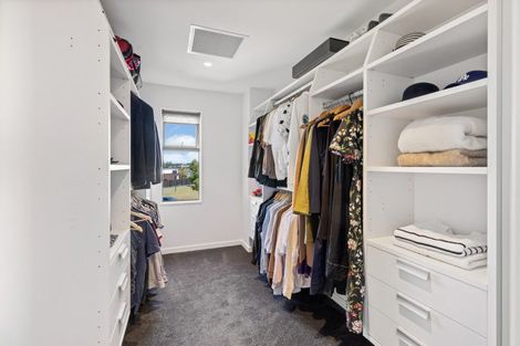 Photo of property in 1 De Surville Way, Pegasus, 7612