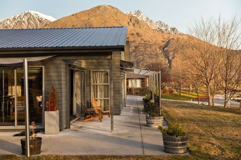 Photo of property in 44 Springbank Grove, Lower Shotover, Queenstown, 9371
