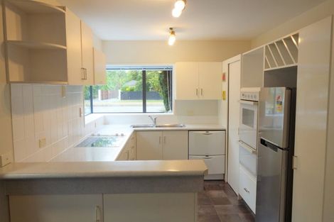 Photo of property in 431a Memorial Avenue, Burnside, Christchurch, 8053