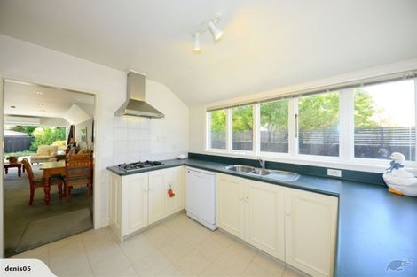 Photo of property in 62 Kotare Street, Fendalton, Christchurch, 8041