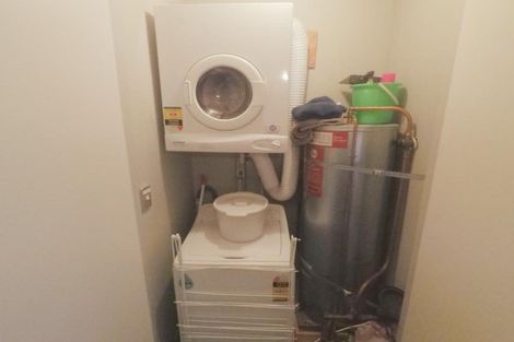 Photo of property in Vespa Apartments, 20 Hanson Street, Mount Cook, Wellington, 6021