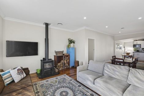 Photo of property in 83 Tukapa Street, Westown, New Plymouth, 4310