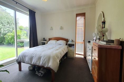 Photo of property in 42d Merrin Street, Avonhead, Christchurch, 8042