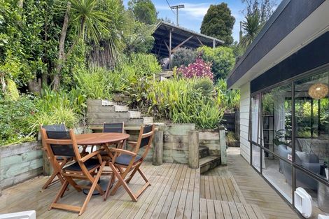 Photo of property in 2/8 Park Hill Road, Birkenhead, Auckland, 0626