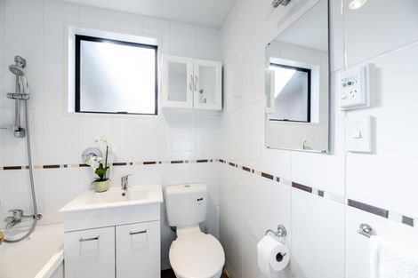 Photo of property in 28 Rubens Place, Burnside, Christchurch, 8053