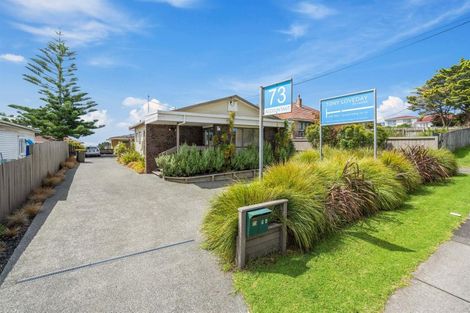 Photo of property in 73 West Coast Road, Glen Eden, Auckland, 0602