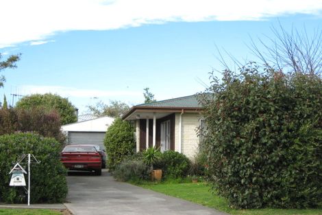 Photo of property in 9 Valerie Street, Clive, 4102